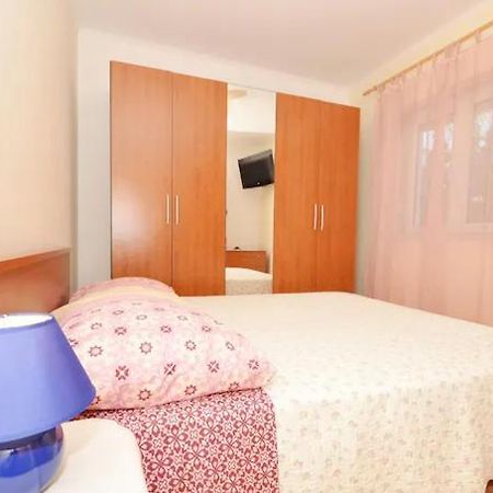 Lux Trogir Lägenhet Exteriör bild