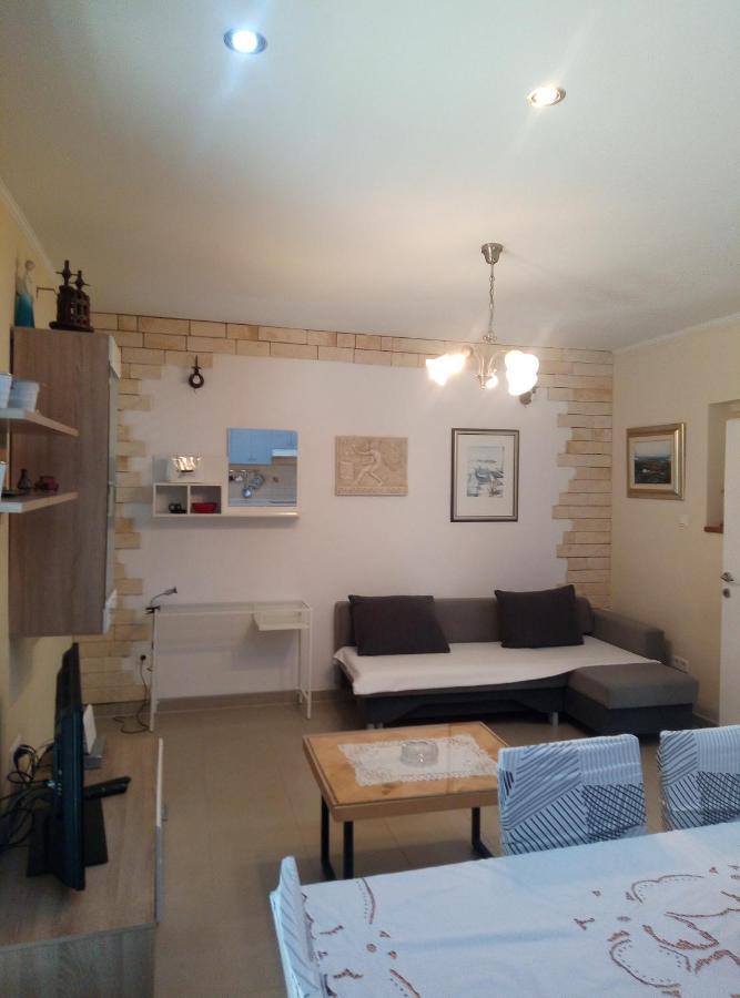 Lux Trogir Lägenhet Exteriör bild